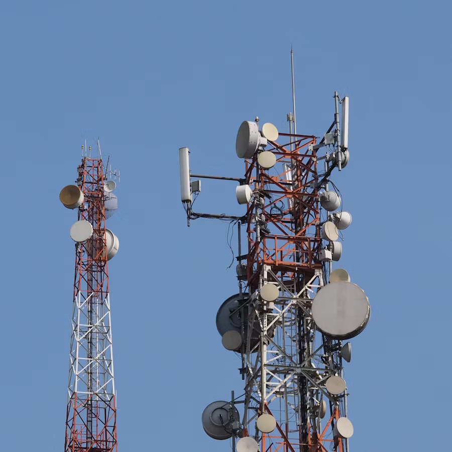 Mesh network towers